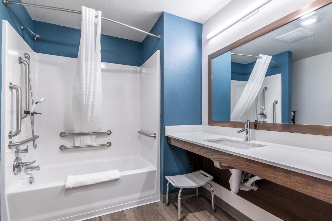 Woodspring Suites Gurnee - Chicago מראה חיצוני תמונה