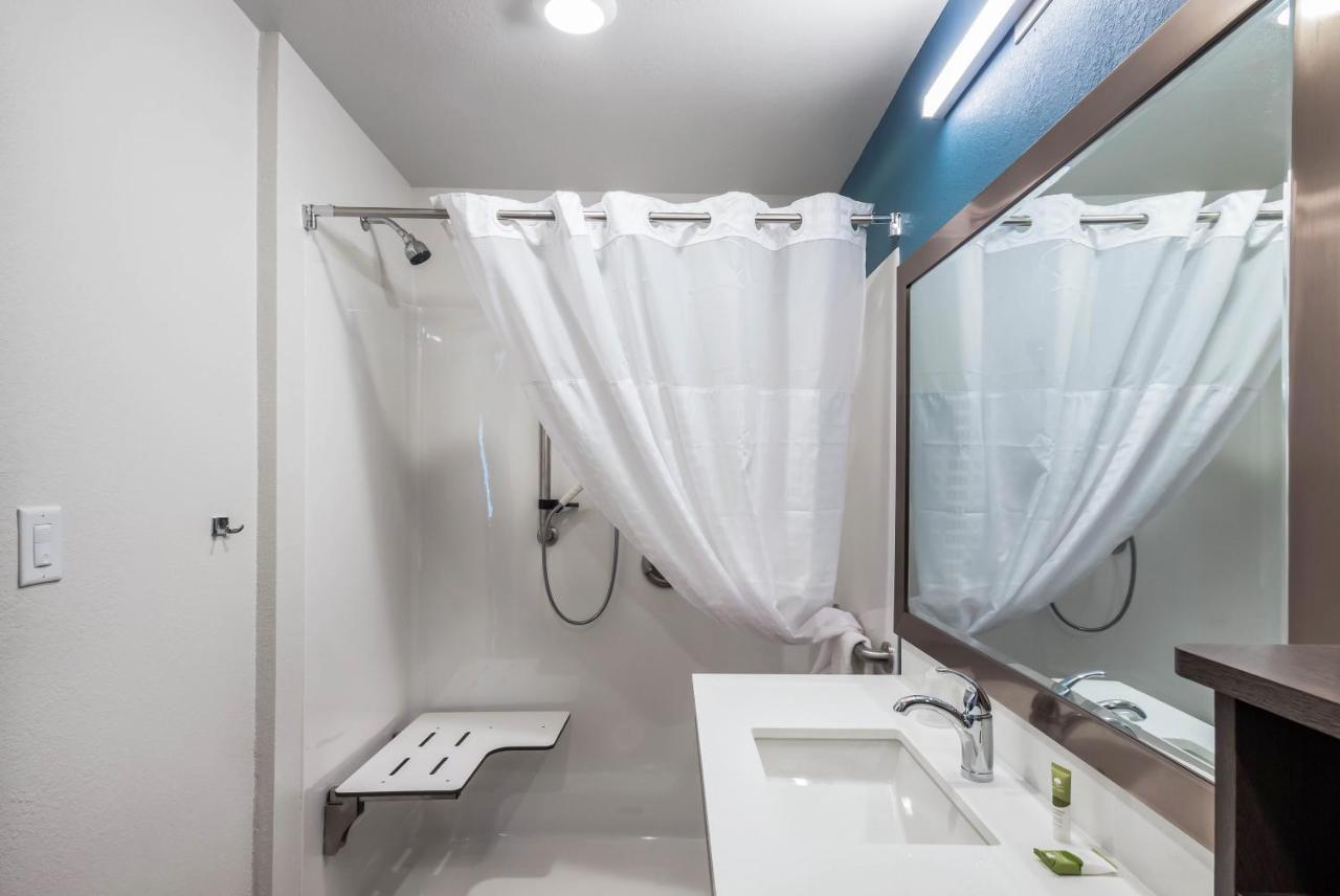 Woodspring Suites Gurnee - Chicago מראה חיצוני תמונה