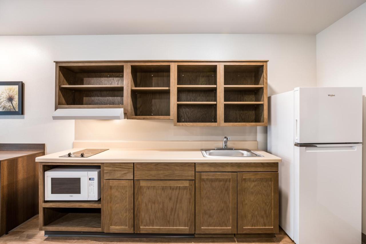Woodspring Suites Gurnee - Chicago מראה חיצוני תמונה