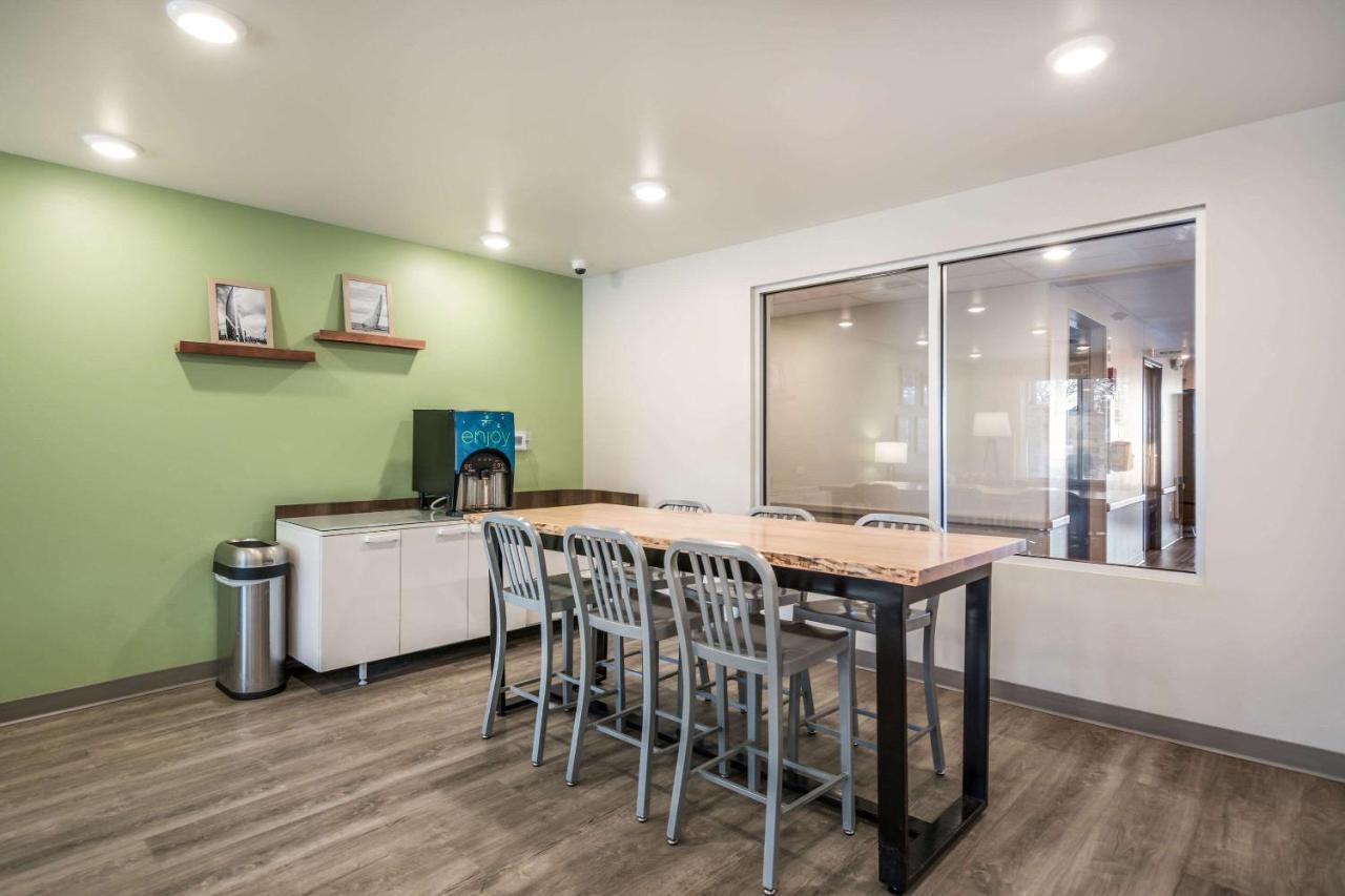 Woodspring Suites Gurnee - Chicago מראה חיצוני תמונה