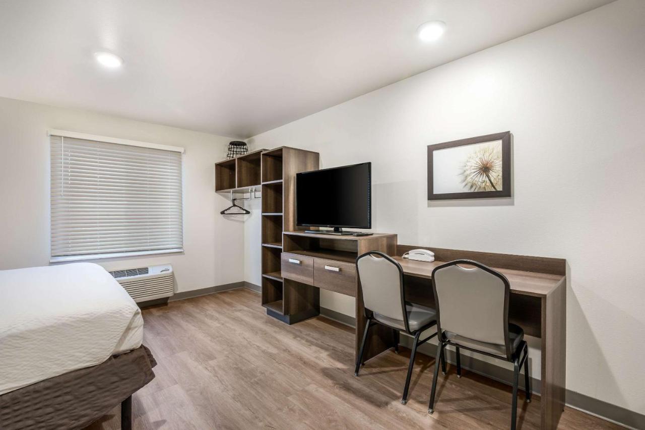 Woodspring Suites Gurnee - Chicago מראה חיצוני תמונה